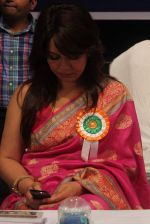 Mahima Chaudhary at an event acknowledging academic excellence among minorities in Vileparle, Mumbai on 6th July 2013 (70).JPG